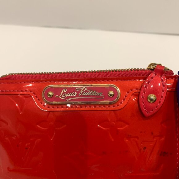 Louis Vuitton Red Vernis Key Cles Sku#84558 - Picture 7 of 12